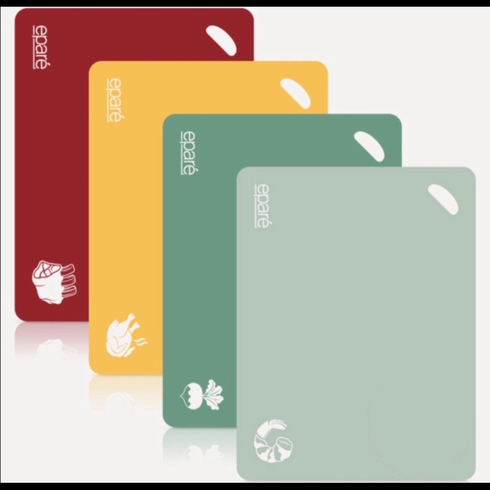 Eparé set of 4 cutting boards, BPA-free.